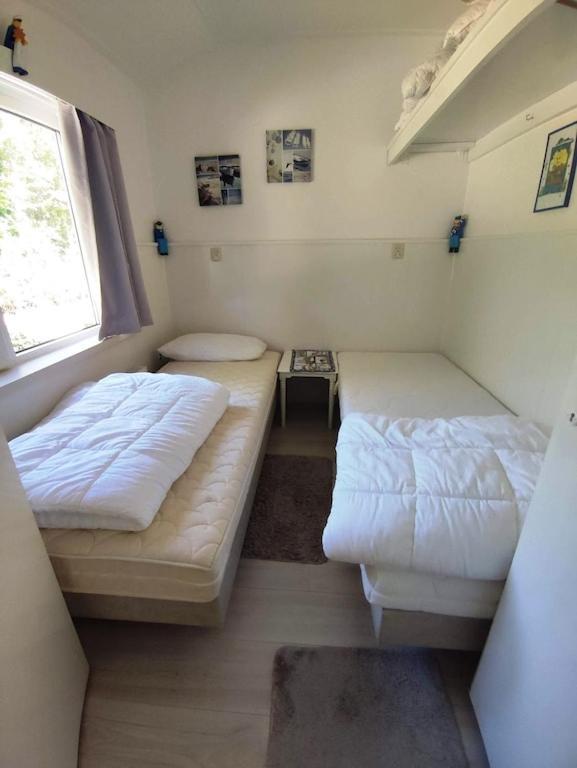 Vakantiehuis Hollum Ameland Dichtbij Strand En Met Ruime Tuin - Ameland39 Nl Exterior foto